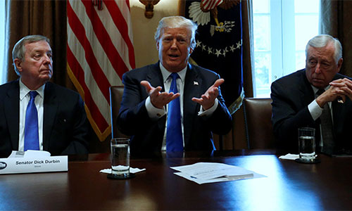 Trump quiere inmigrantes de Noruega, no de “agujeros de mierda” El presidente de EEUU insulta a naciones de África y América Latina